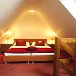 Singer Ludvíkov
