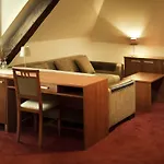 Hotel Singer 4*