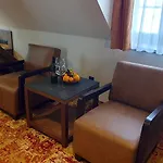 Singer Hotell