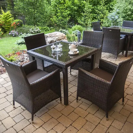 Singer Szálloda Ludvíkov