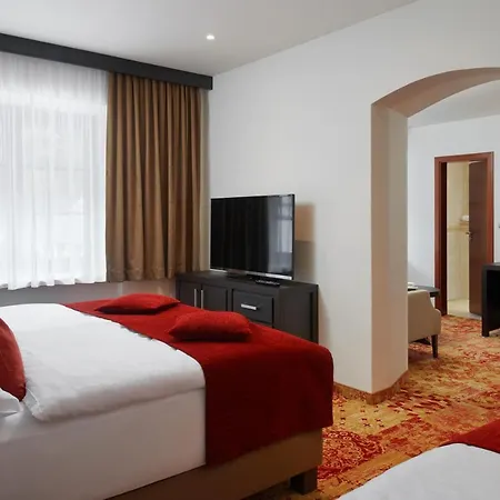Singer Hotel